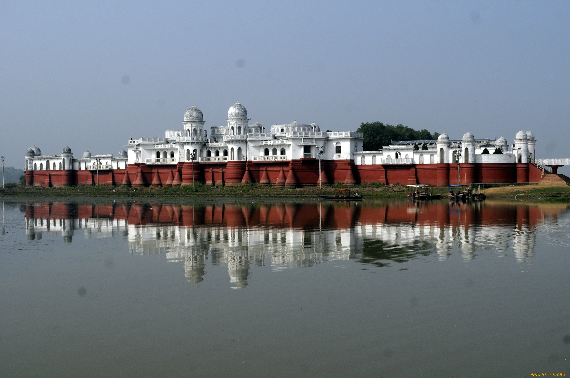 1 г индия. Tripura Neermahal. Индия город Мирт.